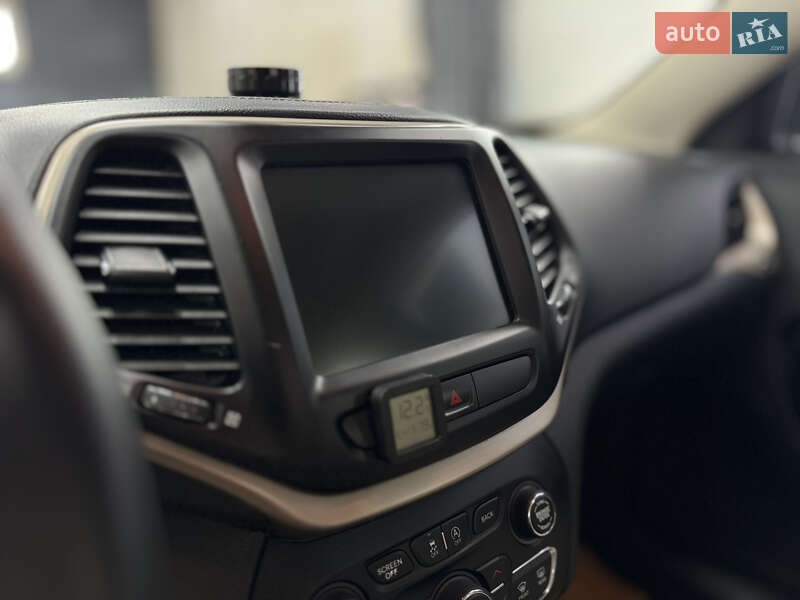 Внедорожник / Кроссовер Jeep Cherokee 2016 в Сумах фото 23 Внедорожник / Кроссовер Jeep Cherokee 2016 в Сумах