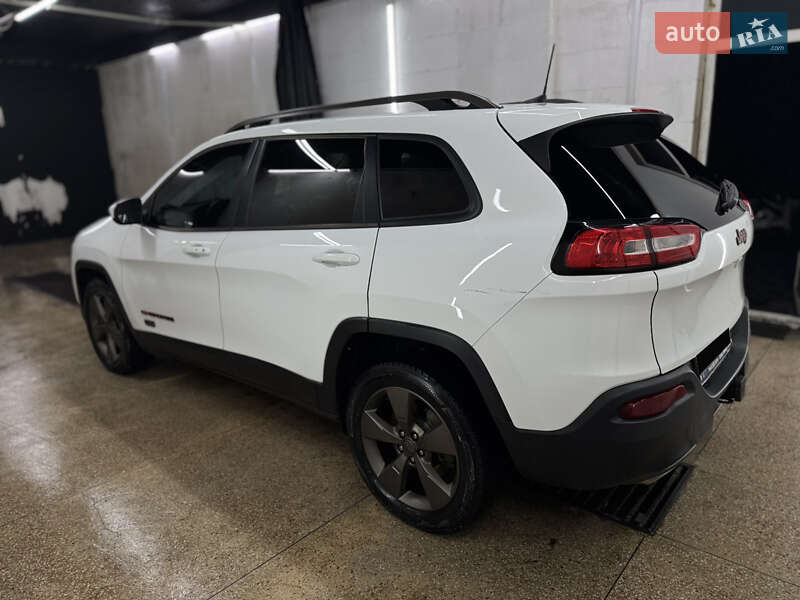 Внедорожник / Кроссовер Jeep Cherokee 2016 в Сумах фото 7 Внедорожник / Кроссовер Jeep Cherokee 2016 в Сумах
