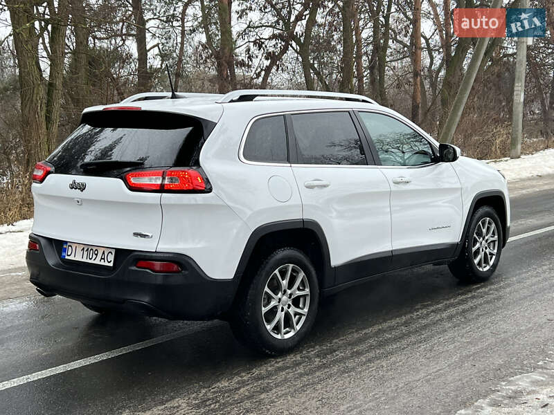 Внедорожник / Кроссовер Jeep Cherokee 2017 в Черкассах фото 5 Внедорожник / Кроссовер Jeep Cherokee 2017 в Черкассах