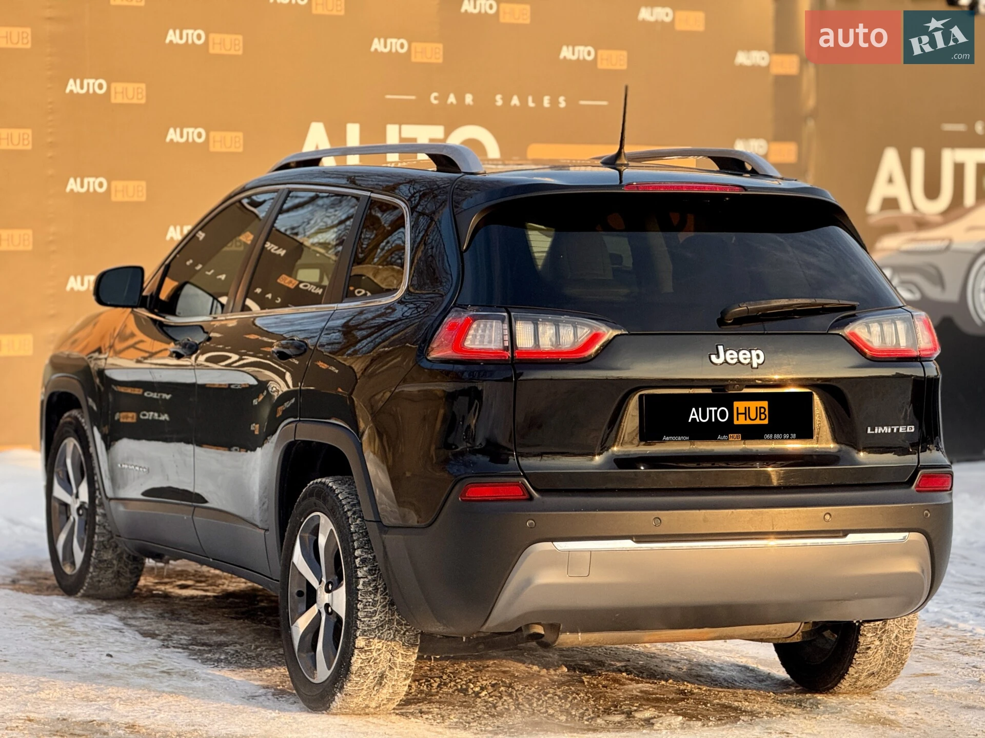2019 Jeep Cherokee - мініатюра 6