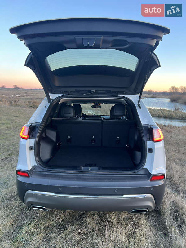 Внедорожник / Кроссовер Jeep Cherokee 2020 в Чернигове