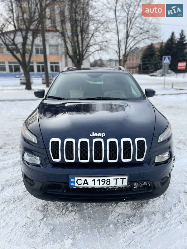 2015 Jeep Cherokee, VIN 1C4PJMCS1FW768561:plate — фото 1 (autoria)