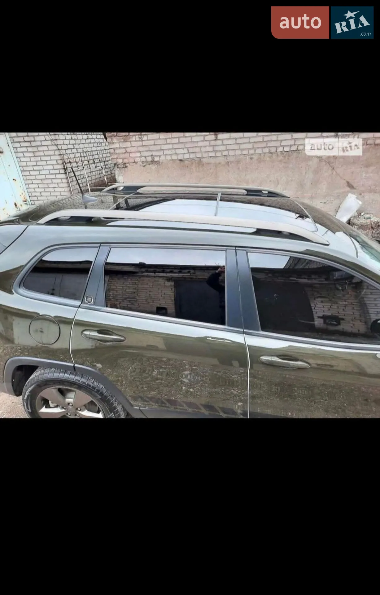 2016 Jeep Cherokee - мініатюра 4