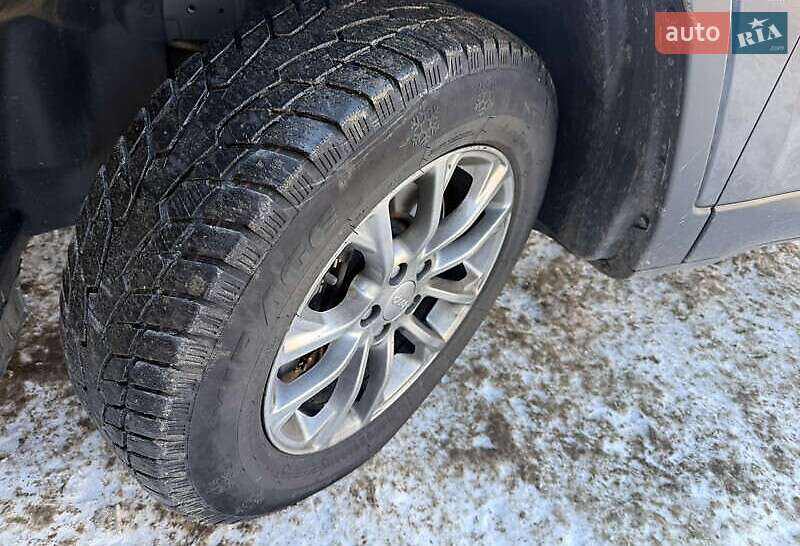 Внедорожник / Кроссовер Jeep Cherokee 2018 в Киеве