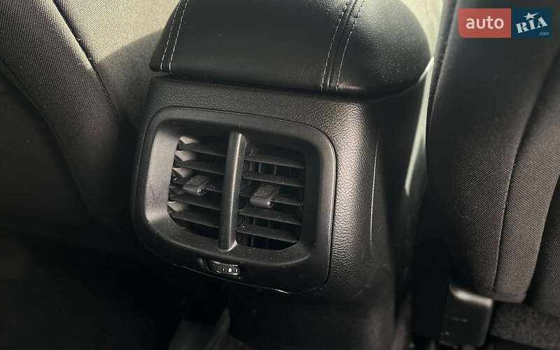 Позашляховик / Кросовер Jeep Cherokee 2018 в Мукачевому