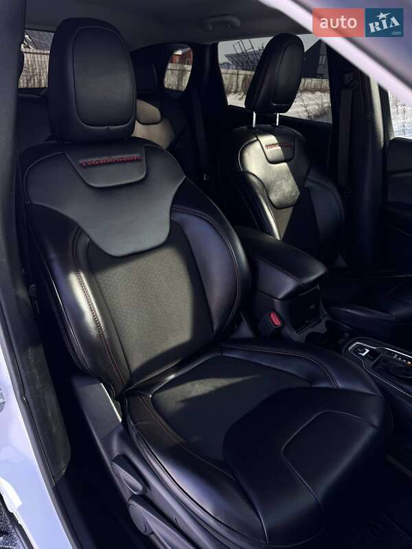 Позашляховик / Кросовер Jeep Cherokee 2018 в Хмельницькому