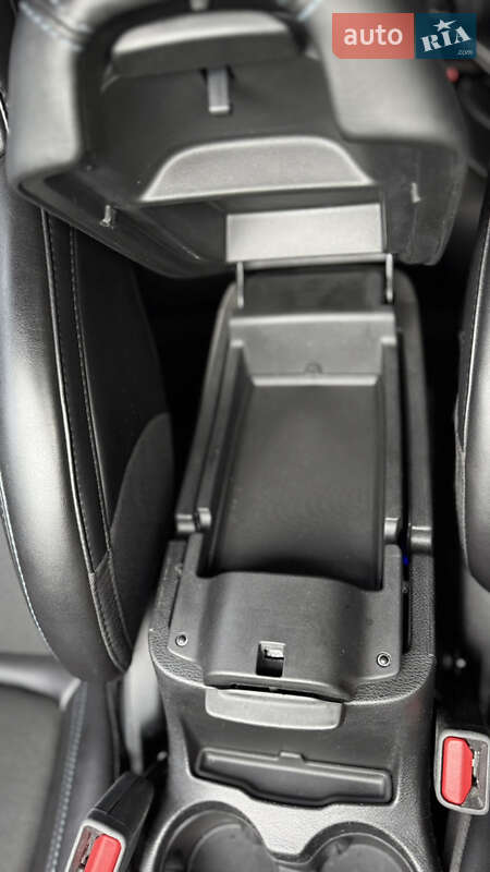 Позашляховик / Кросовер Jeep Cherokee 2020 в Києві