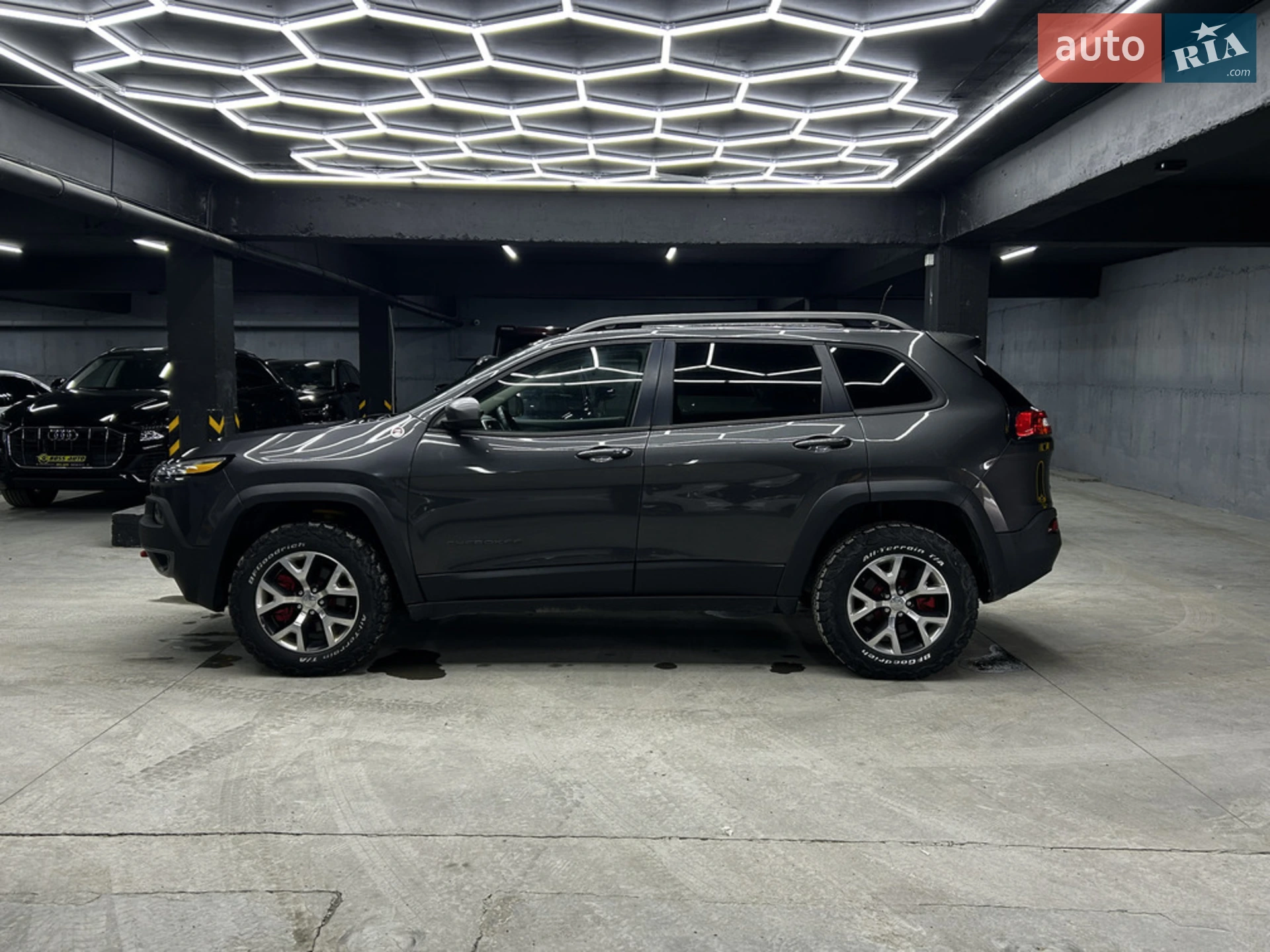 2015 Jeep Cherokee - мініатюра 4