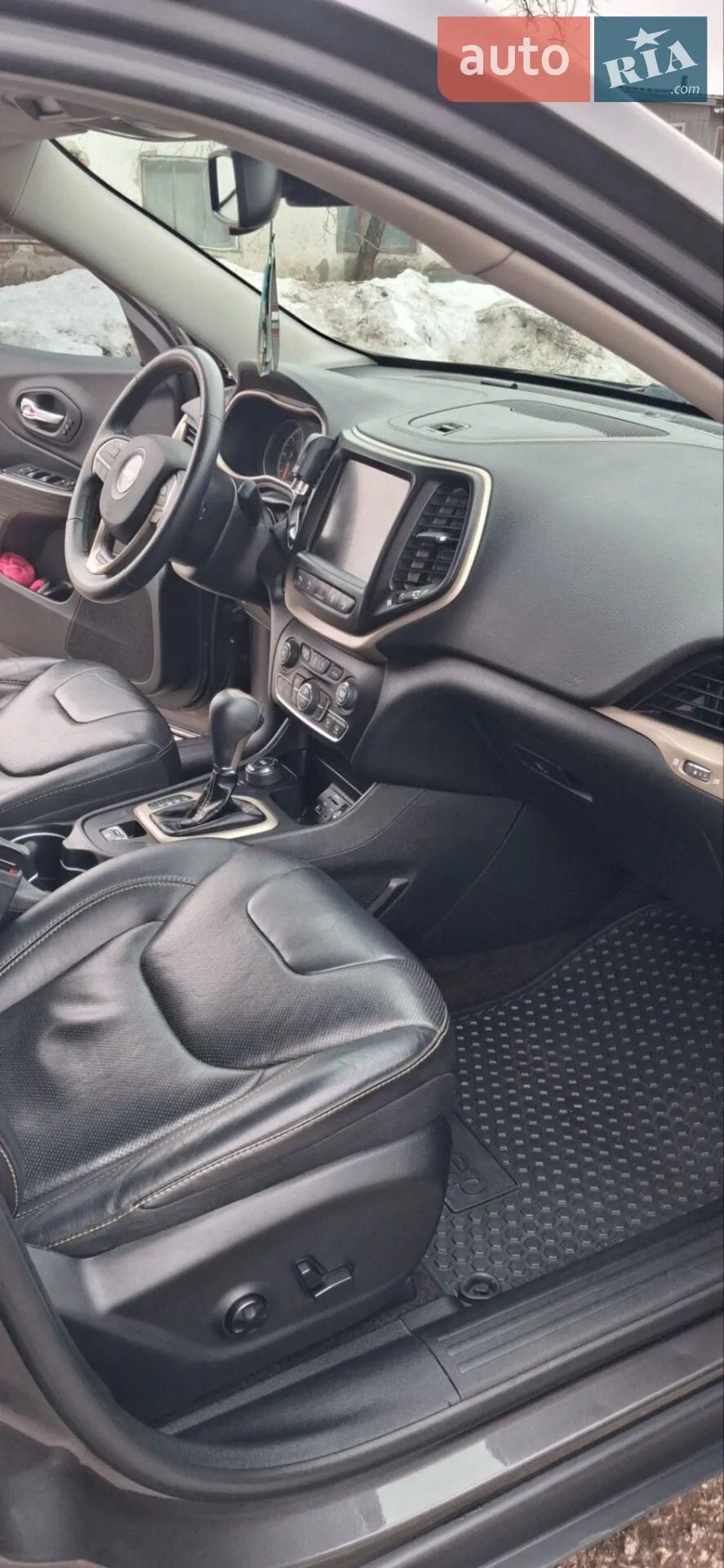 2016 Jeep Cherokee - мініатюра 11