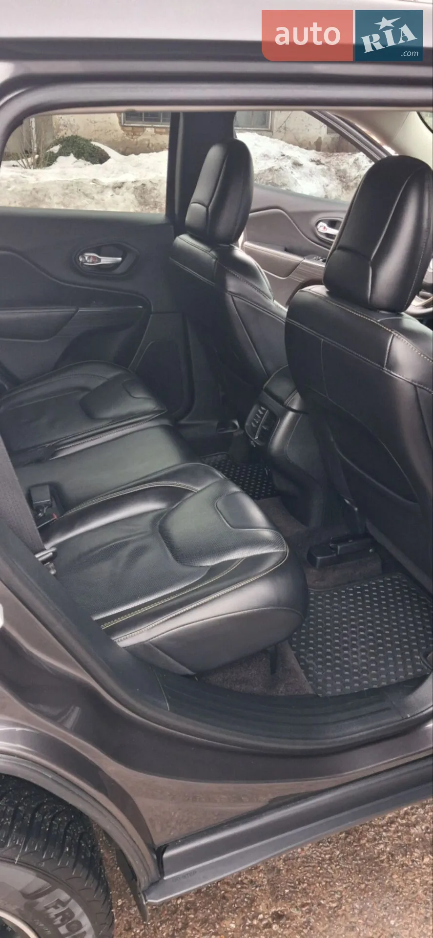 2016 Jeep Cherokee - мініатюра 13