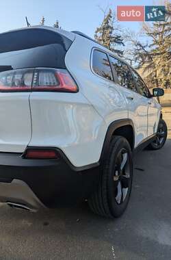 Внедорожник / Кроссовер Jeep Cherokee 2021 в Николаеве