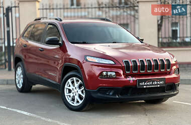 Внедорожник / Кроссовер Jeep Cherokee 2015 в Николаеве