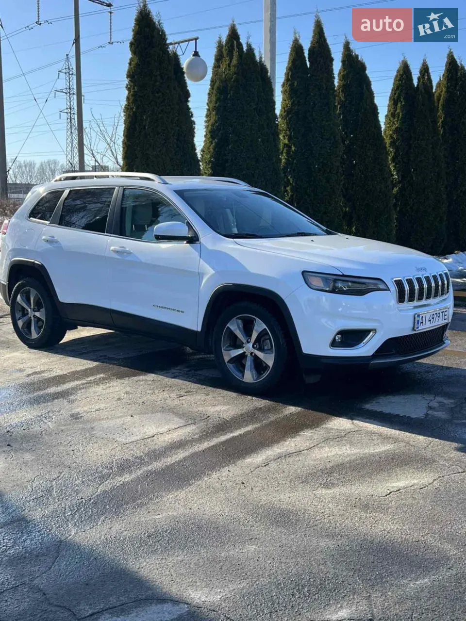 2019 Jeep Cherokee - мініатюра 30
