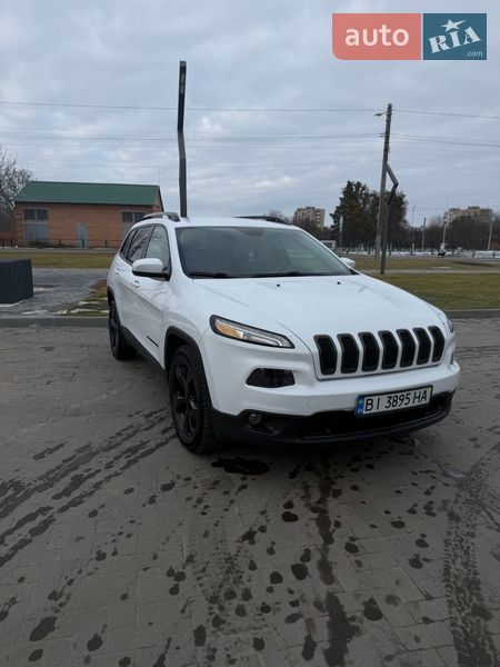 Внедорожник / Кроссовер Jeep Cherokee 2017 в Лубнах