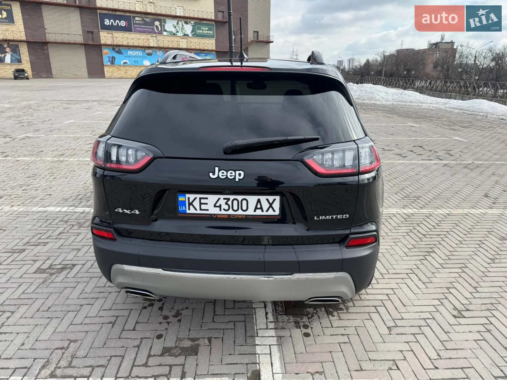 2022 Jeep Cherokee - мініатюра 9