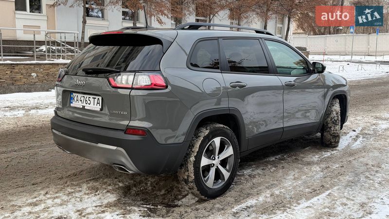 Позашляховик / Кросовер Jeep Cherokee 2022 в Києві