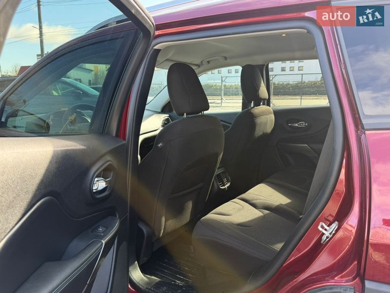 Внедорожник / Кроссовер Jeep Cherokee 2020 в Хмельницком