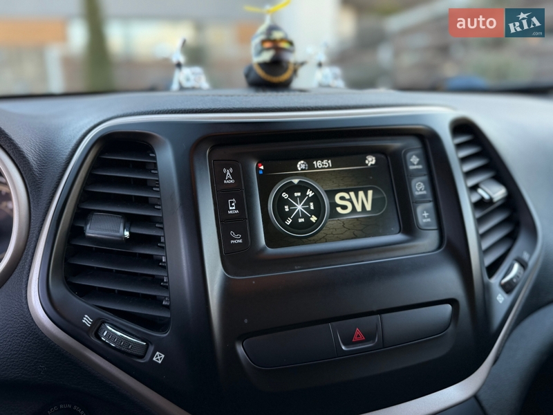 Внедорожник / Кроссовер Jeep Cherokee 2016 в Стрые