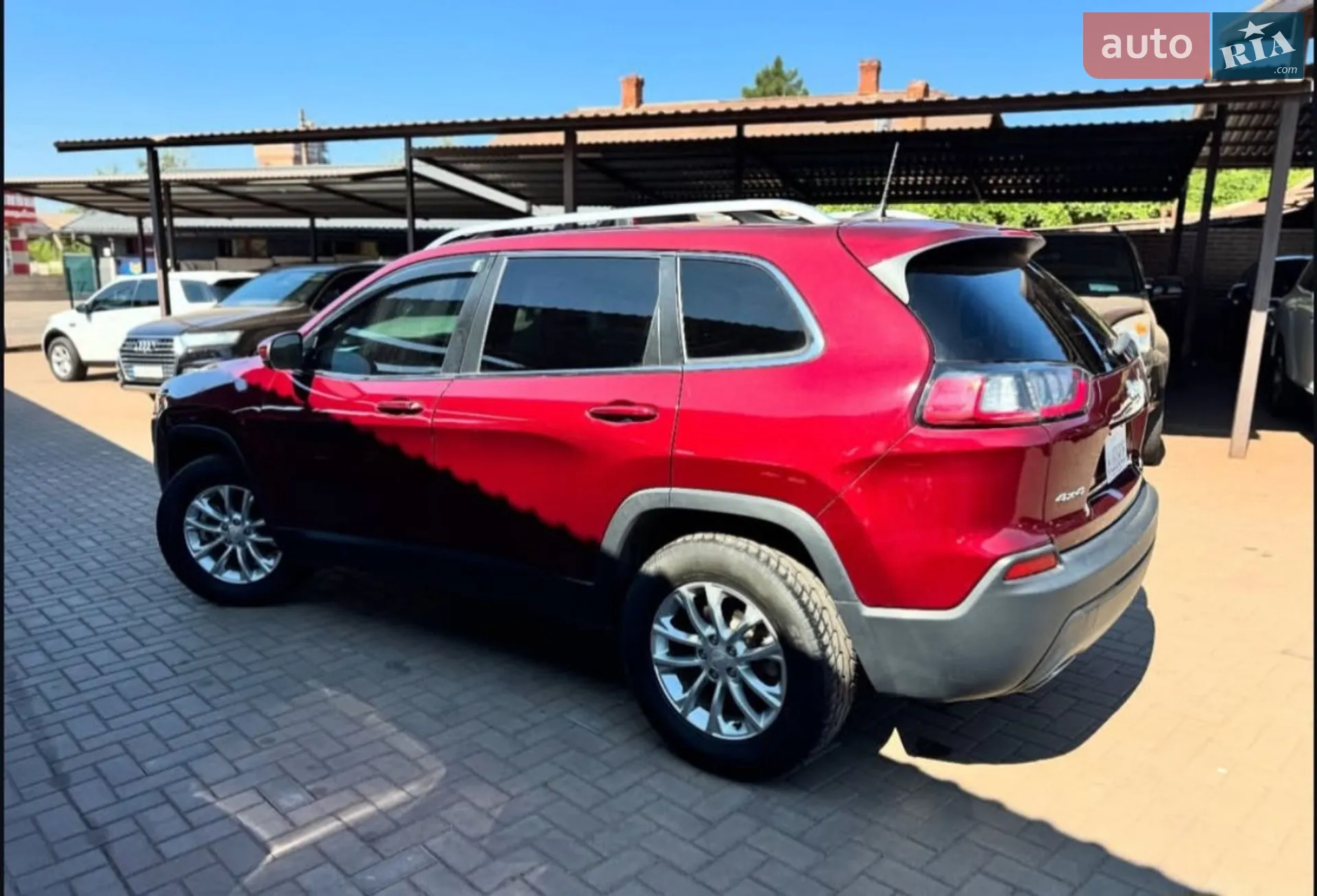 2019 Jeep Cherokee - мініатюра 4