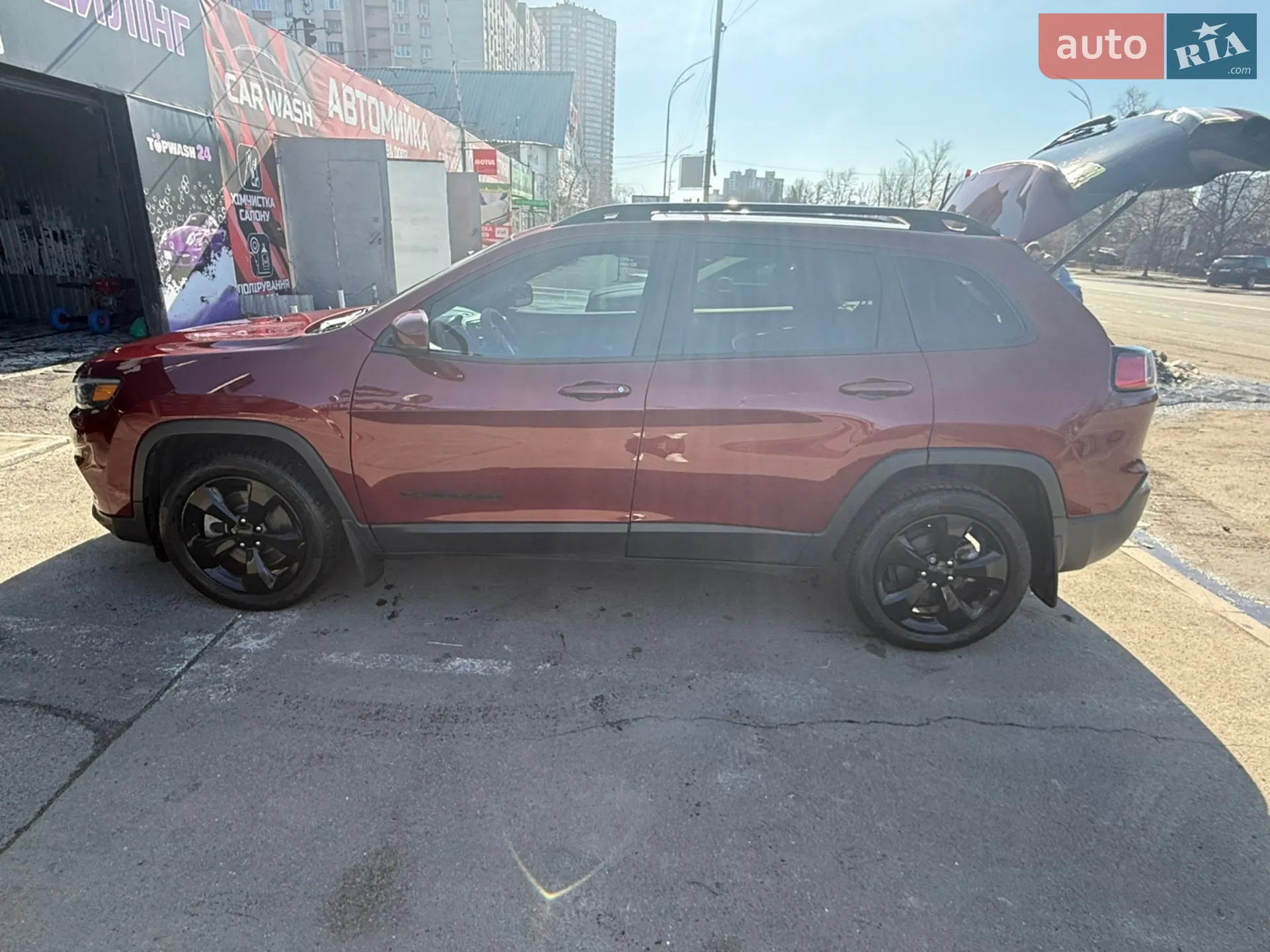 2020 Jeep Cherokee - мініатюра 3