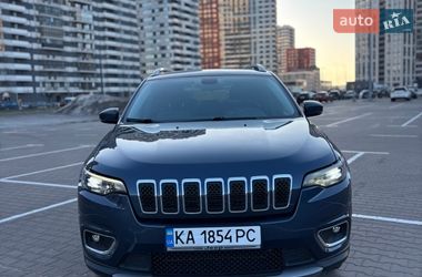 Внедорожник / Кроссовер Jeep Cherokee 2019 в Киеве