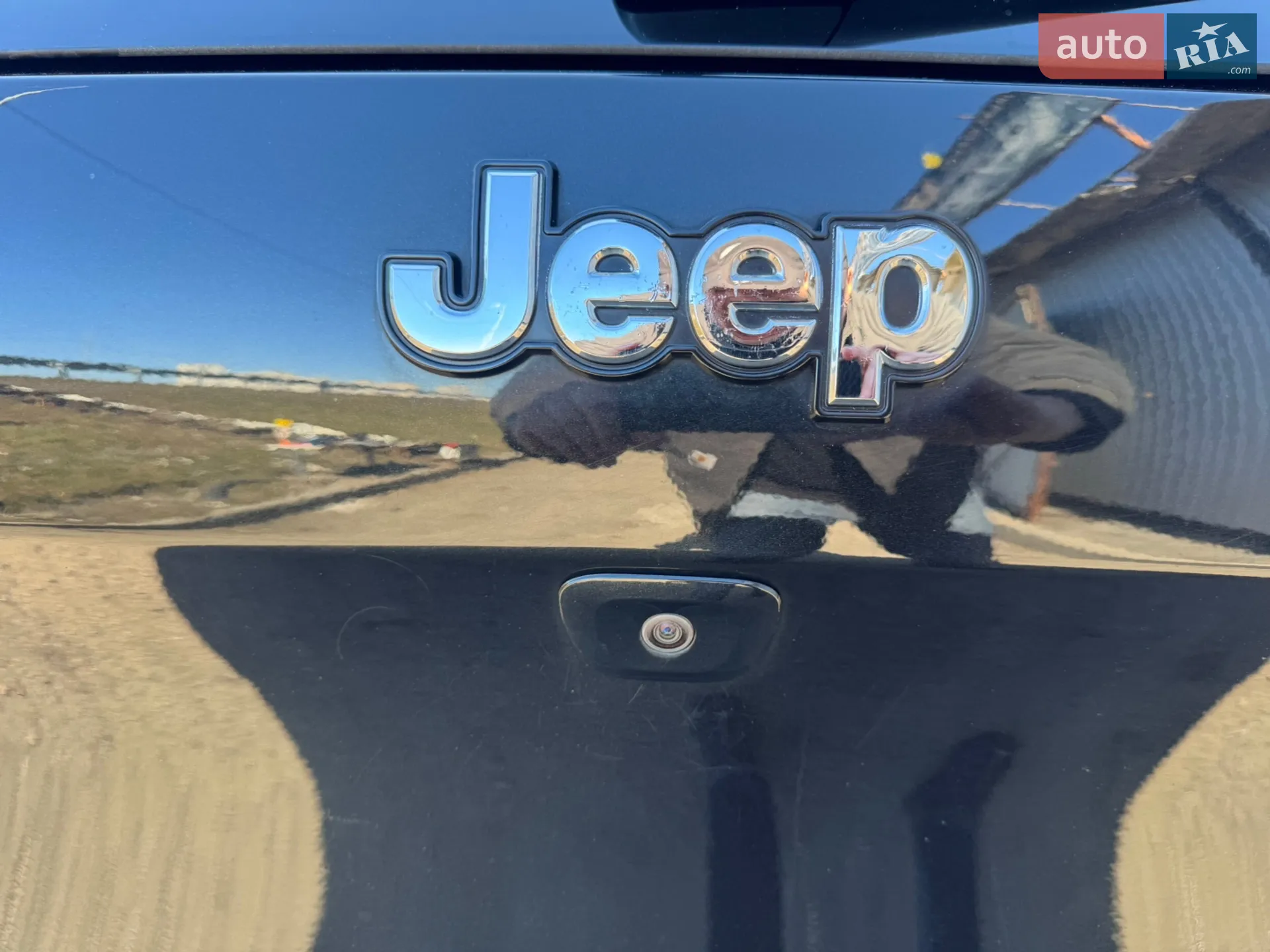 2015 Jeep Cherokee - мініатюра 44