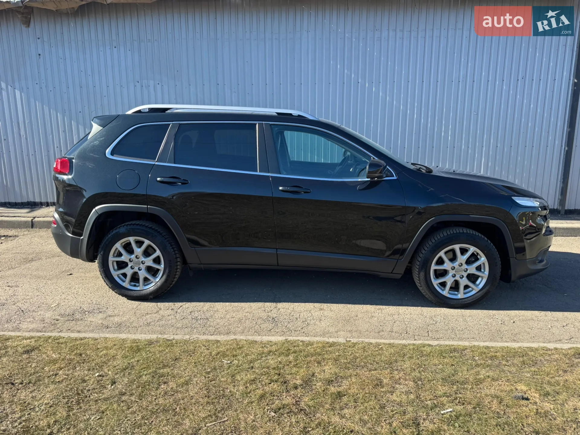 2015 Jeep Cherokee - мініатюра 56
