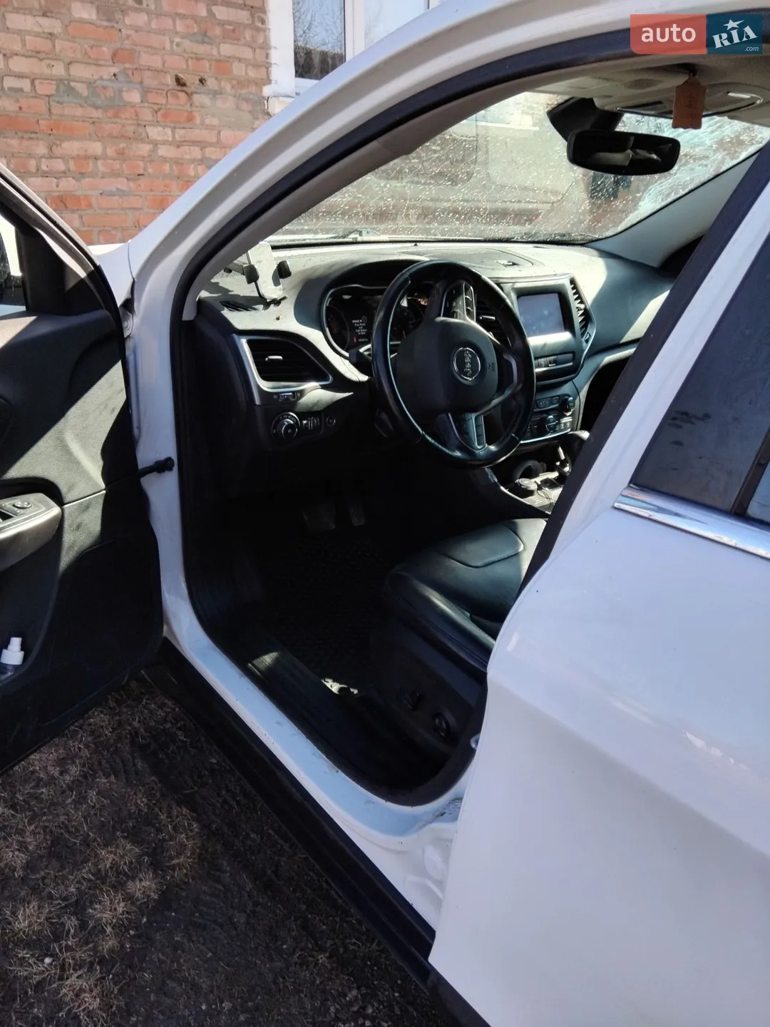 2019 Jeep Cherokee - мініатюра 10