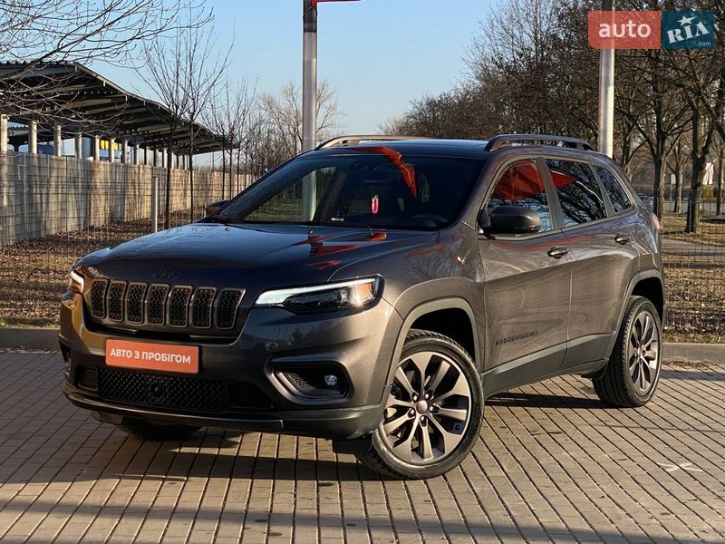 Jeep Cherokee 2021
