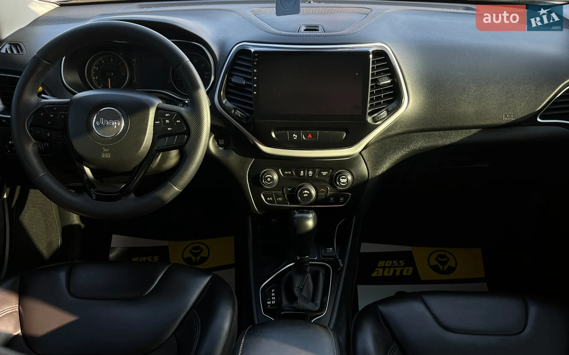 2019 Jeep Cherokee - мініатюра 13