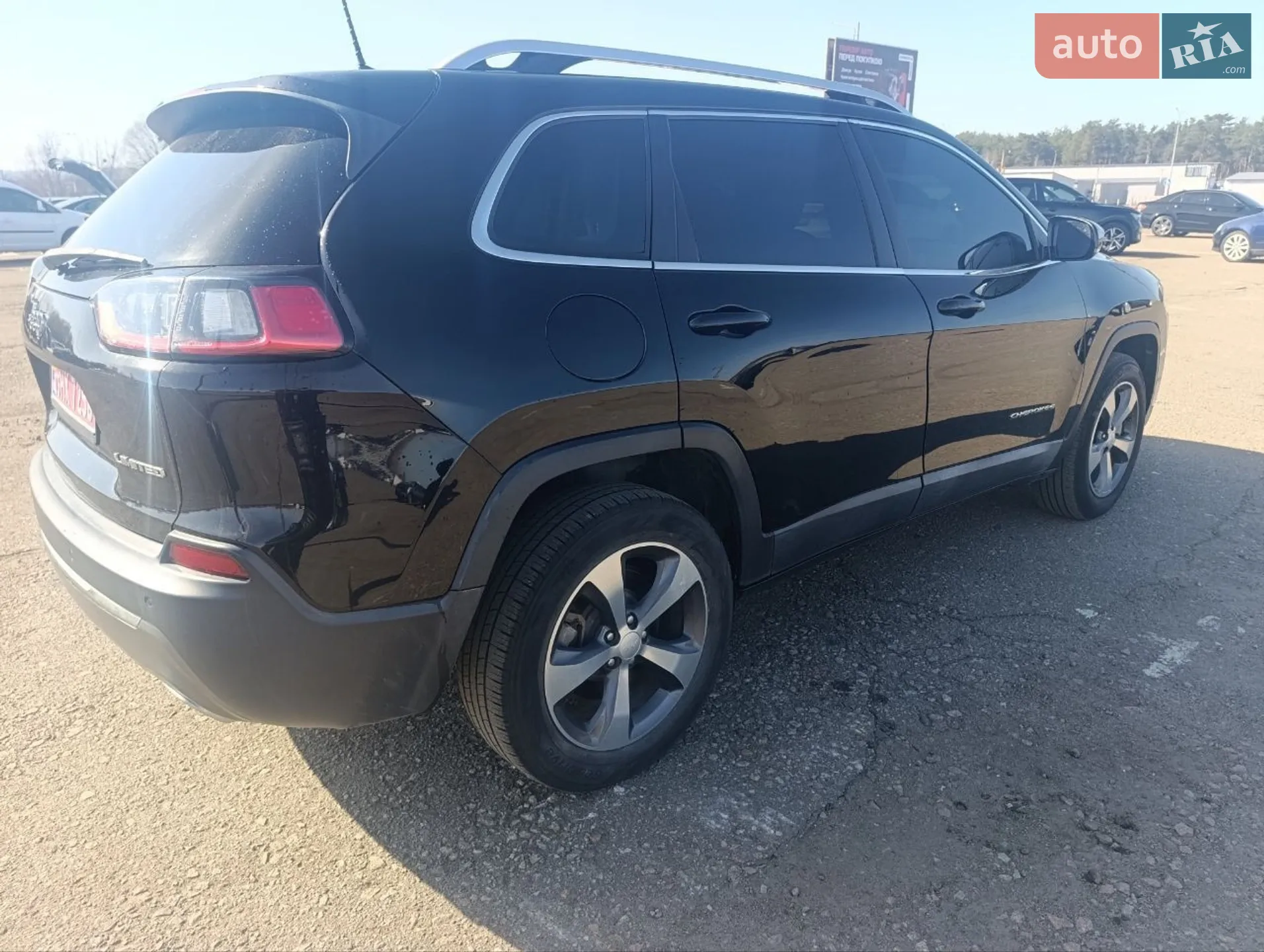 2019 Jeep Cherokee - мініатюра 3