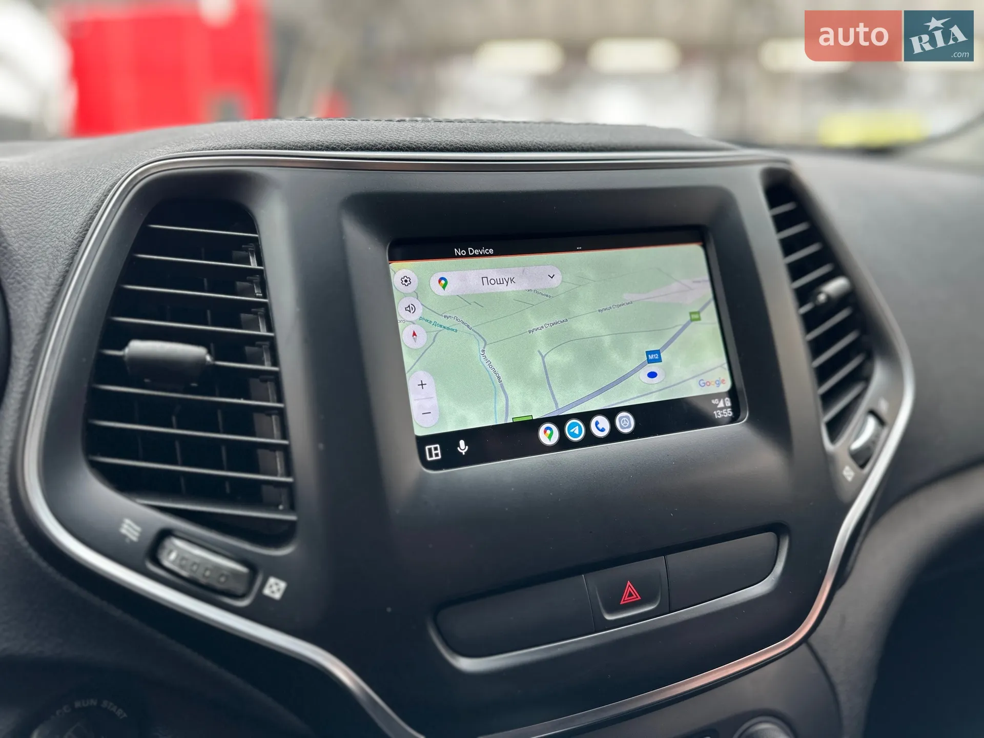 2019 Jeep Cherokee - мініатюра 25