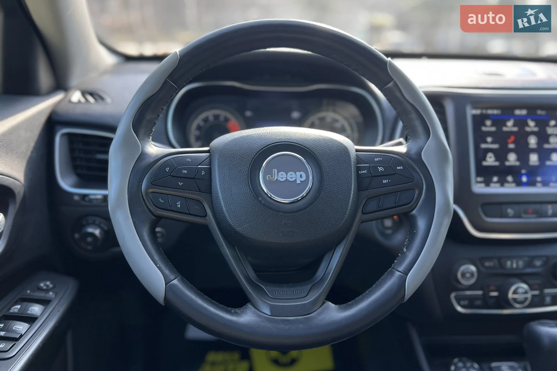 2021 Jeep Cherokee - мініатюра 13
