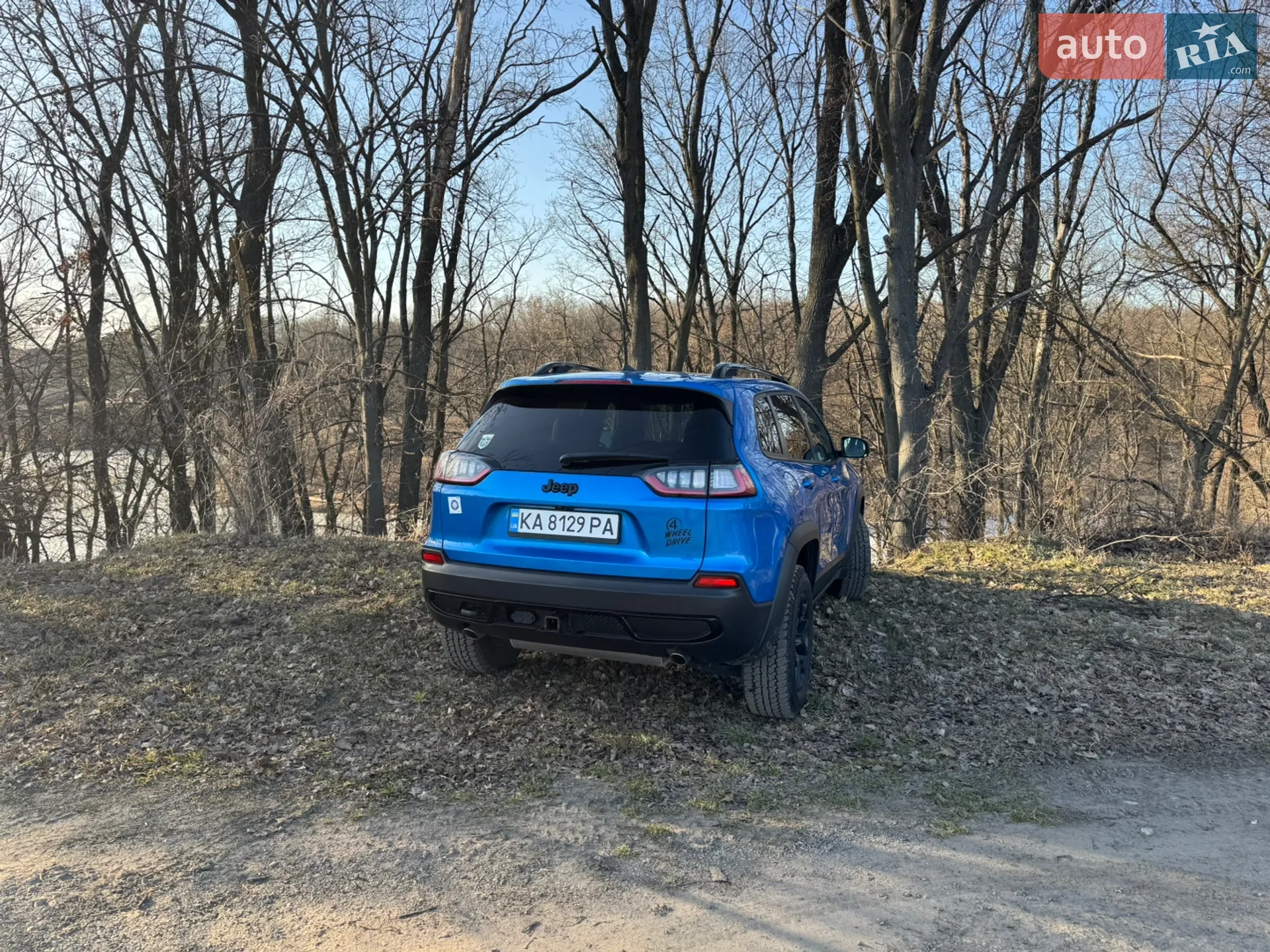 2022 Jeep Cherokee - мініатюра 12