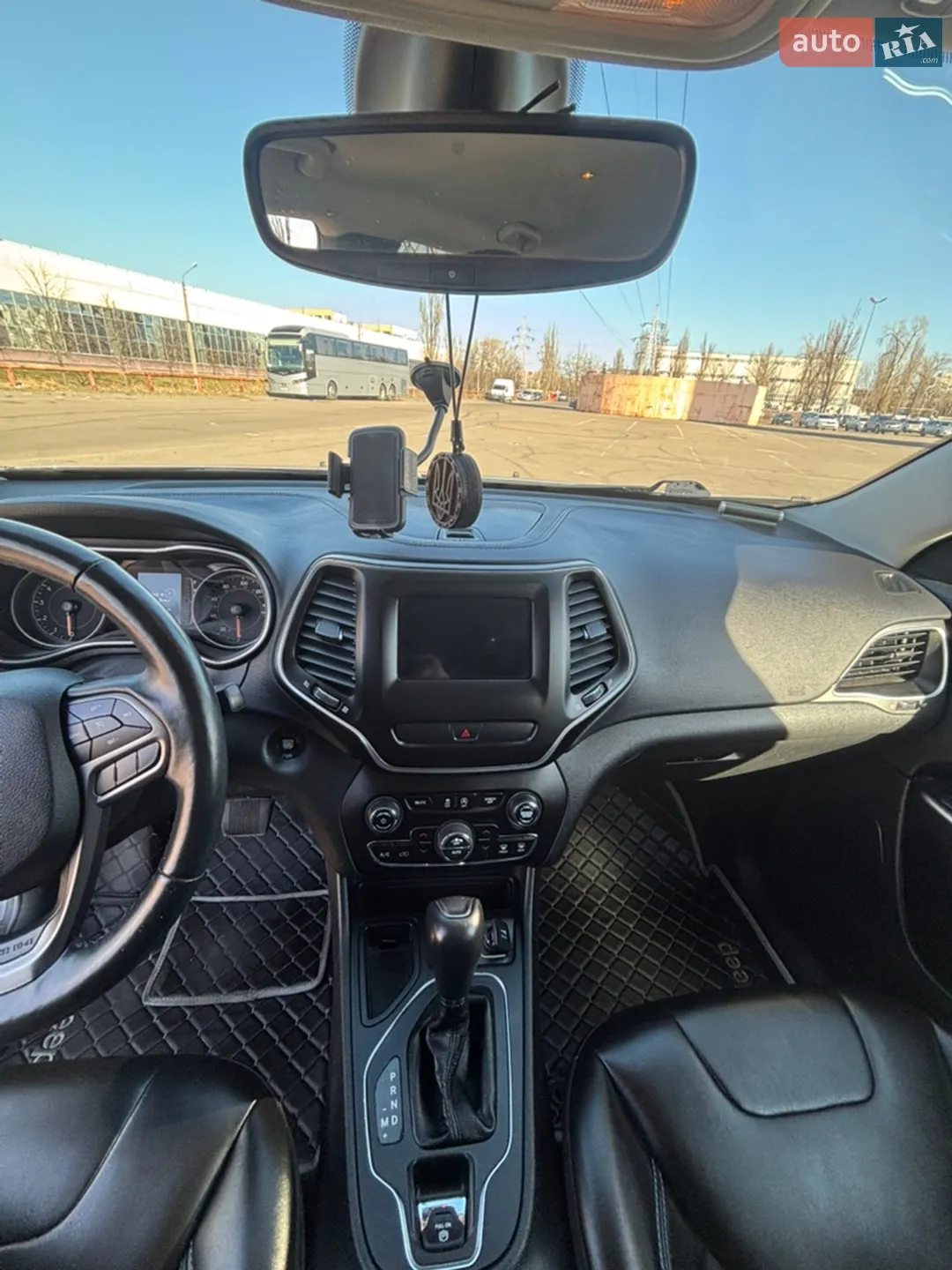2018 Jeep Cherokee - мініатюра 29