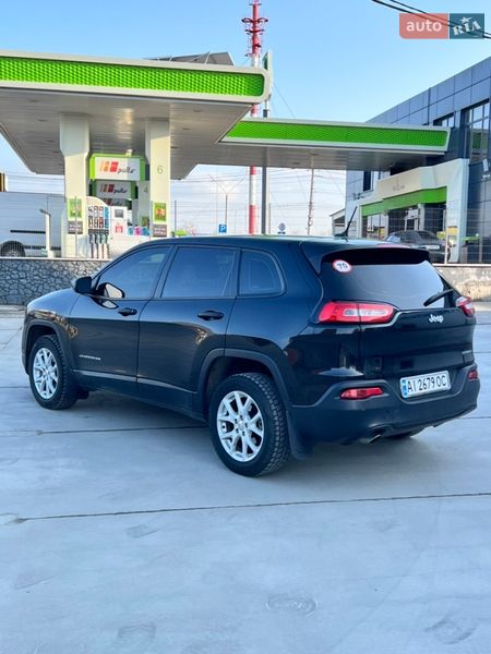 Внедорожник / Кроссовер Jeep Cherokee 2013 в Белой Церкви