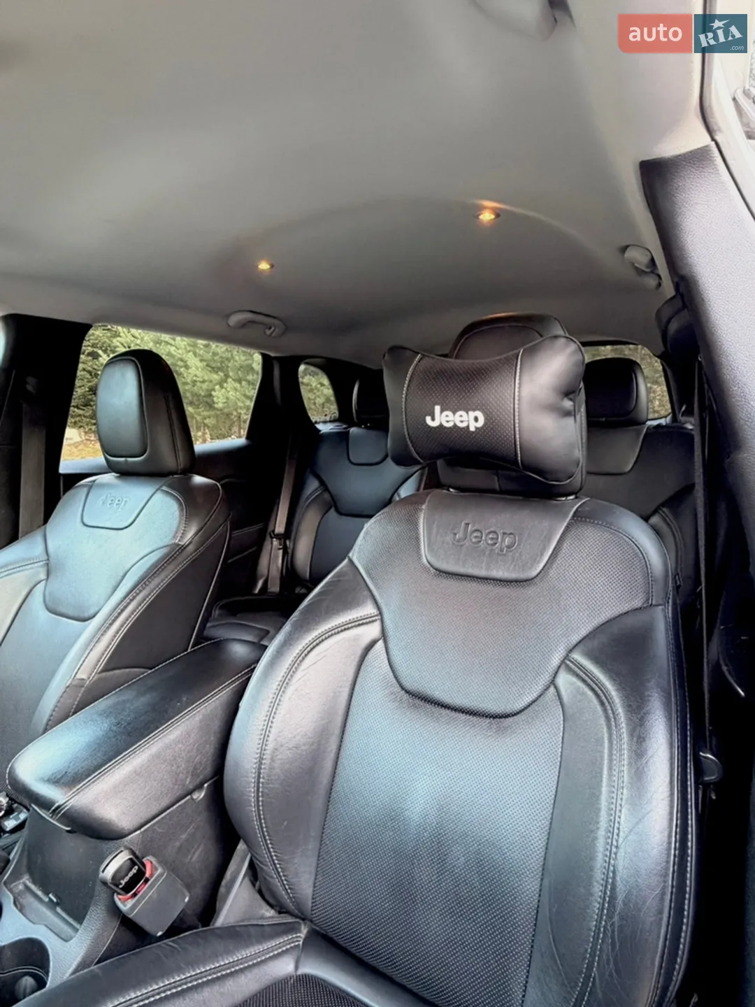 2019 Jeep Cherokee - мініатюра 34
