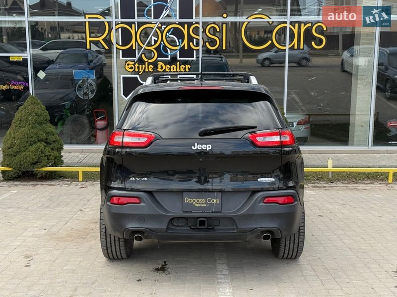 Внедорожник / Кроссовер Jeep Cherokee 2014 в Одессе