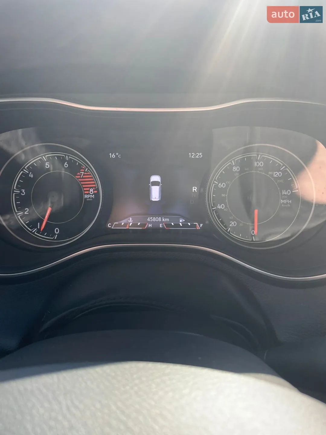 2020 Jeep Cherokee - мініатюра 11