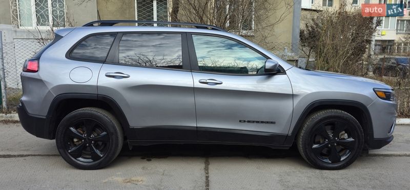 Внедорожник / Кроссовер Jeep Cherokee 2020 в Виннице