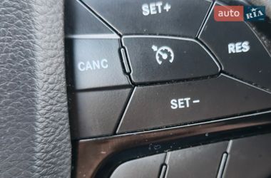 Внедорожник / Кроссовер Jeep Cherokee 2020 в Виннице