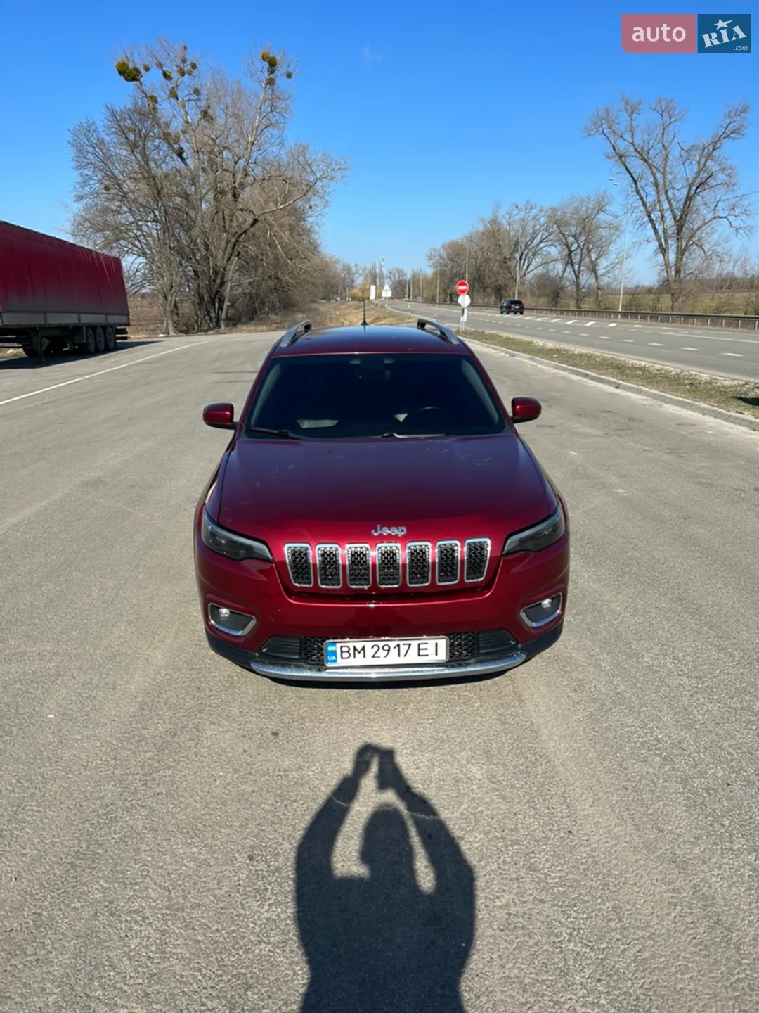 Jeep Cherokee 2018 VIN 1C4PJLDB9KD243424 фото оголошення 5 з 34