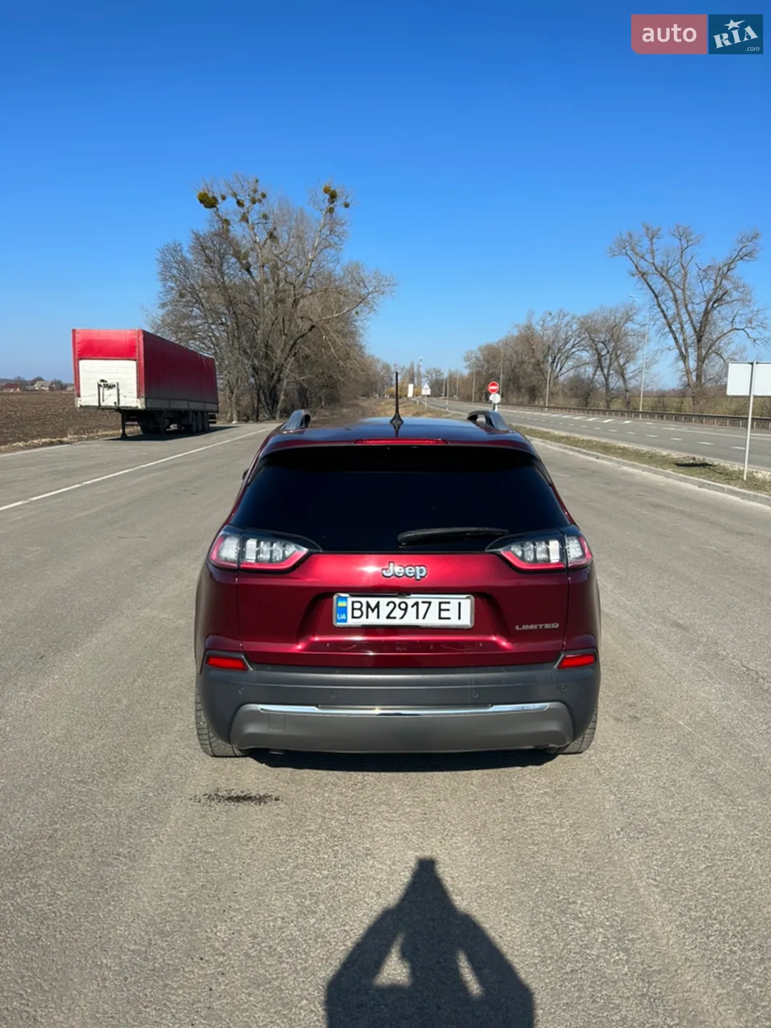 Jeep Cherokee 2018 VIN 1C4PJLDB9KD243424 фото оголошення 16 з 34
