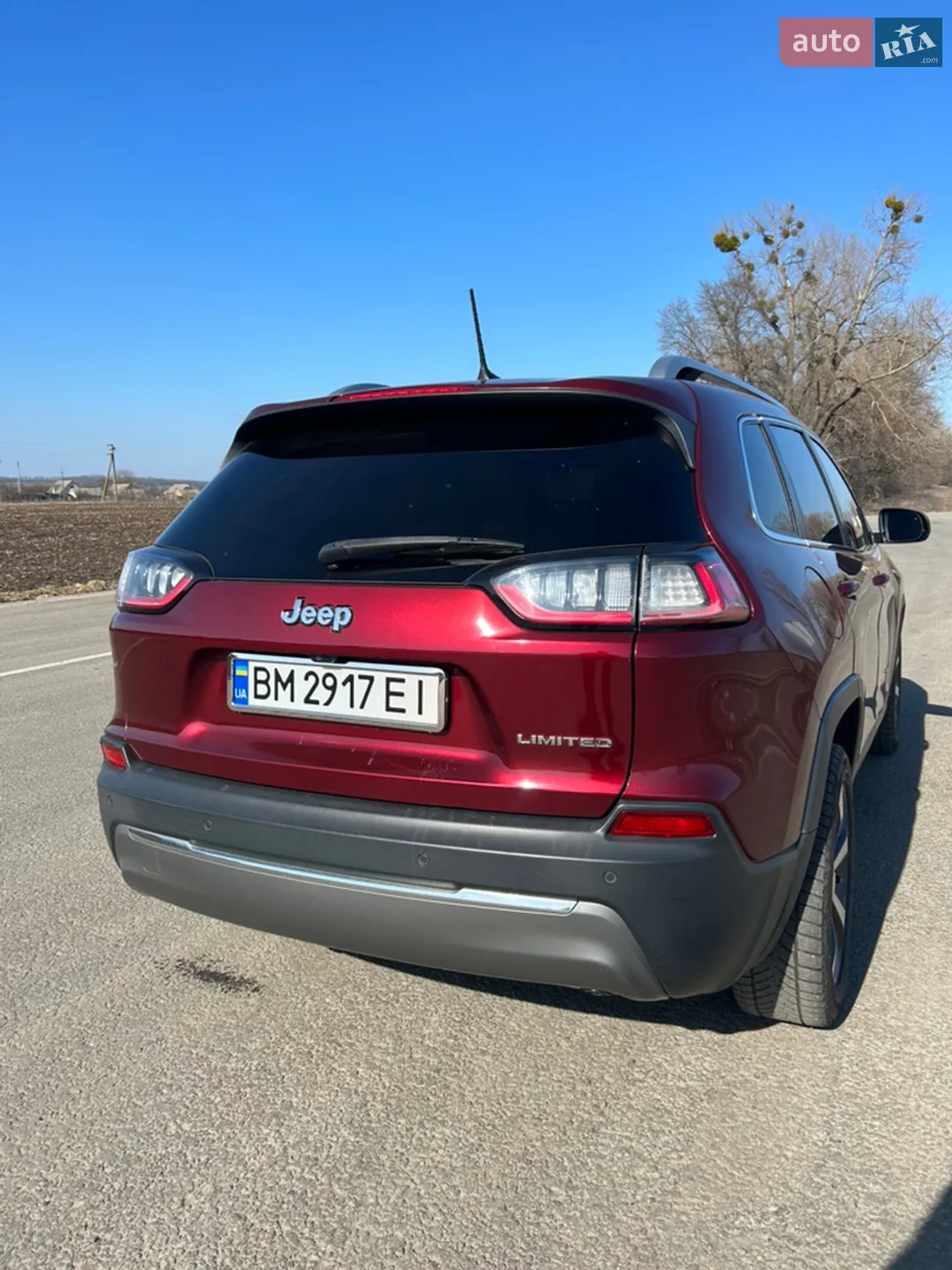 Jeep Cherokee 2018 VIN 1C4PJLDB9KD243424 фото оголошення 17 з 34