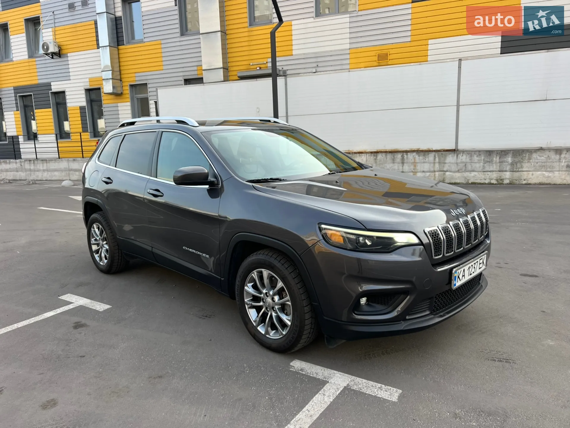2018 Jeep Cherokee - мініатюра 2