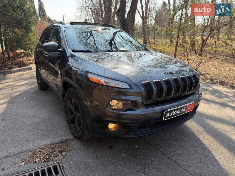 Внедорожник / Кроссовер Jeep Cherokee 2015 в Киеве фото 3 Внедорожник / Кроссовер Jeep Cherokee 2015 в Киеве