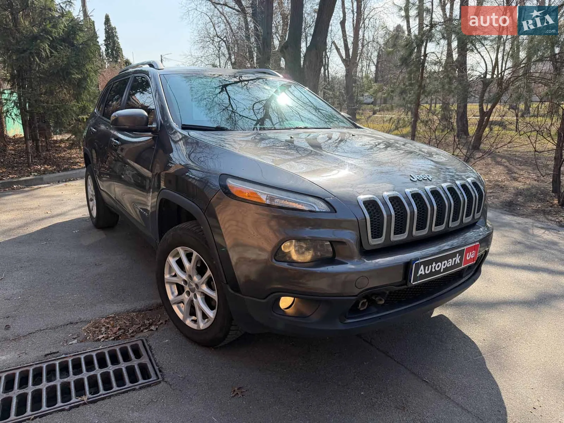 2016 Jeep Cherokee - мініатюра 3