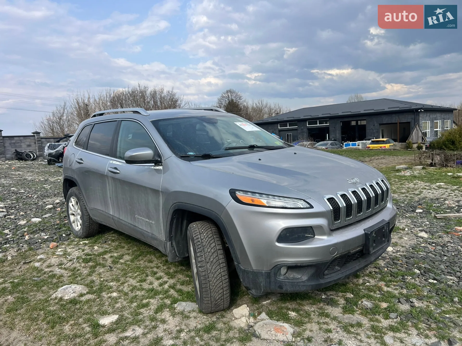 2014 Jeep Cherokee - мініатюра 2