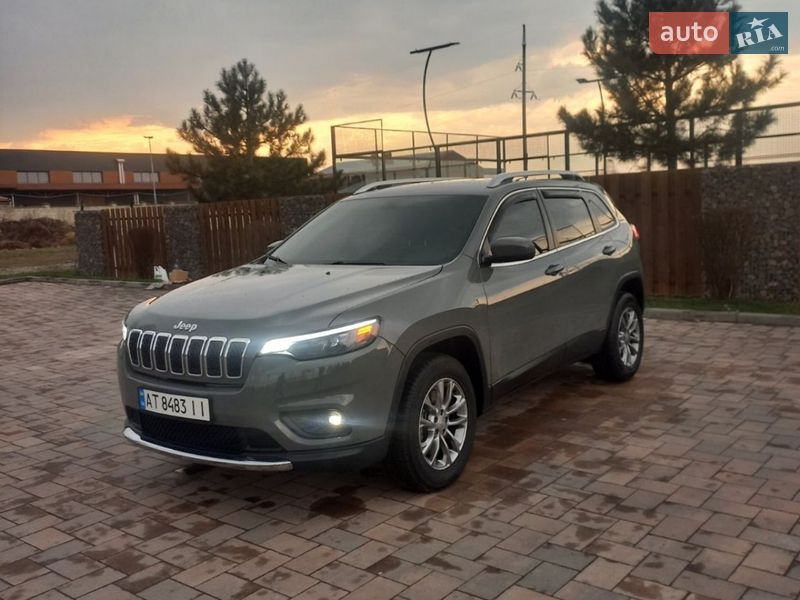 Позашляховик / Кросовер Jeep Cherokee 2019 в Івано-Франківську