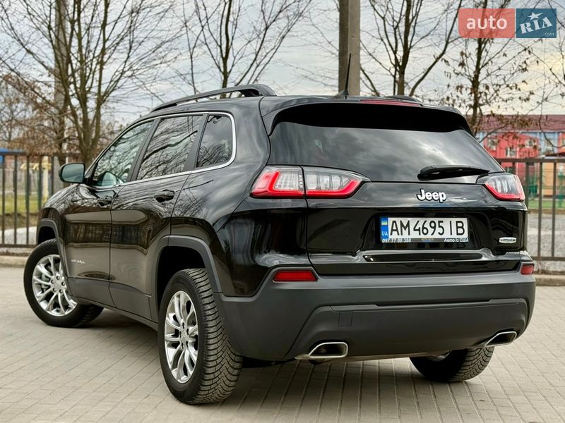 Внедорожник / Кроссовер Jeep Cherokee 2022 в Бердичеве